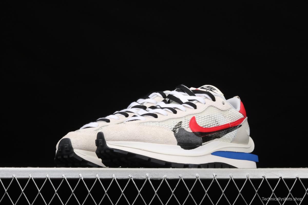 Sacai x NIKE VaporWaffle 3.0marathon deconstruction design avant-garde deformable three-layer bottom leisure jogging shoes CV1363-101