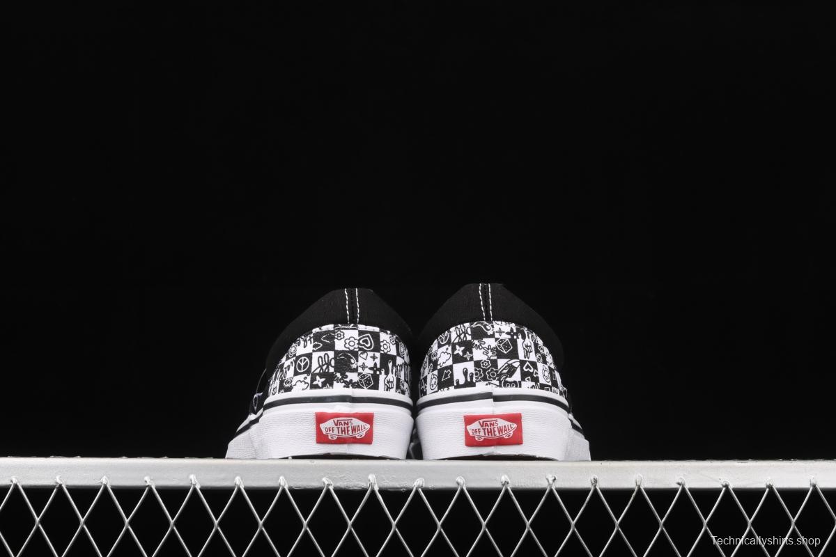 Vans Classics Slip-On lazy black-and-white graffiti printed low-top shoes VN000EYEBWW