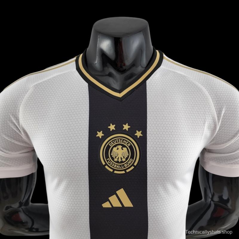 Player Version 2022 Germany Black &amp; White