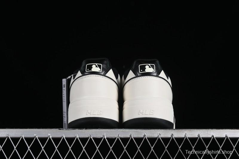 New York Yankees Chunky Liner Basic Thick Sole Platform Sneakers with 6cm Height Increase - 3ASXCA12N50WHS