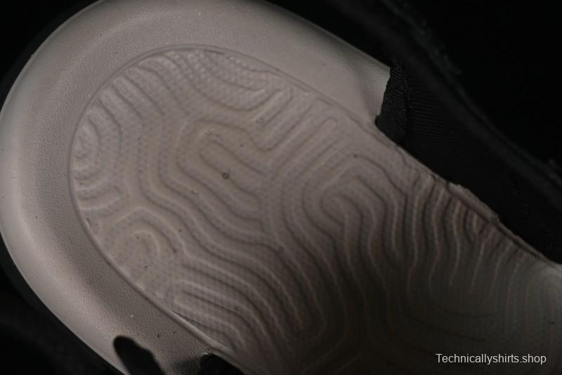 ECCO New Terrain Series Outdoor Closed-Toe Sandals Water Shoes with Breathable Design - 63890301001