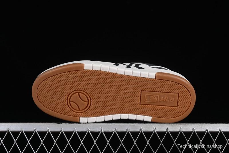 New York Yankees MLB Chunky Liner Height-Increasing Platform Sneakers - 3ASXCLH3N50BKS