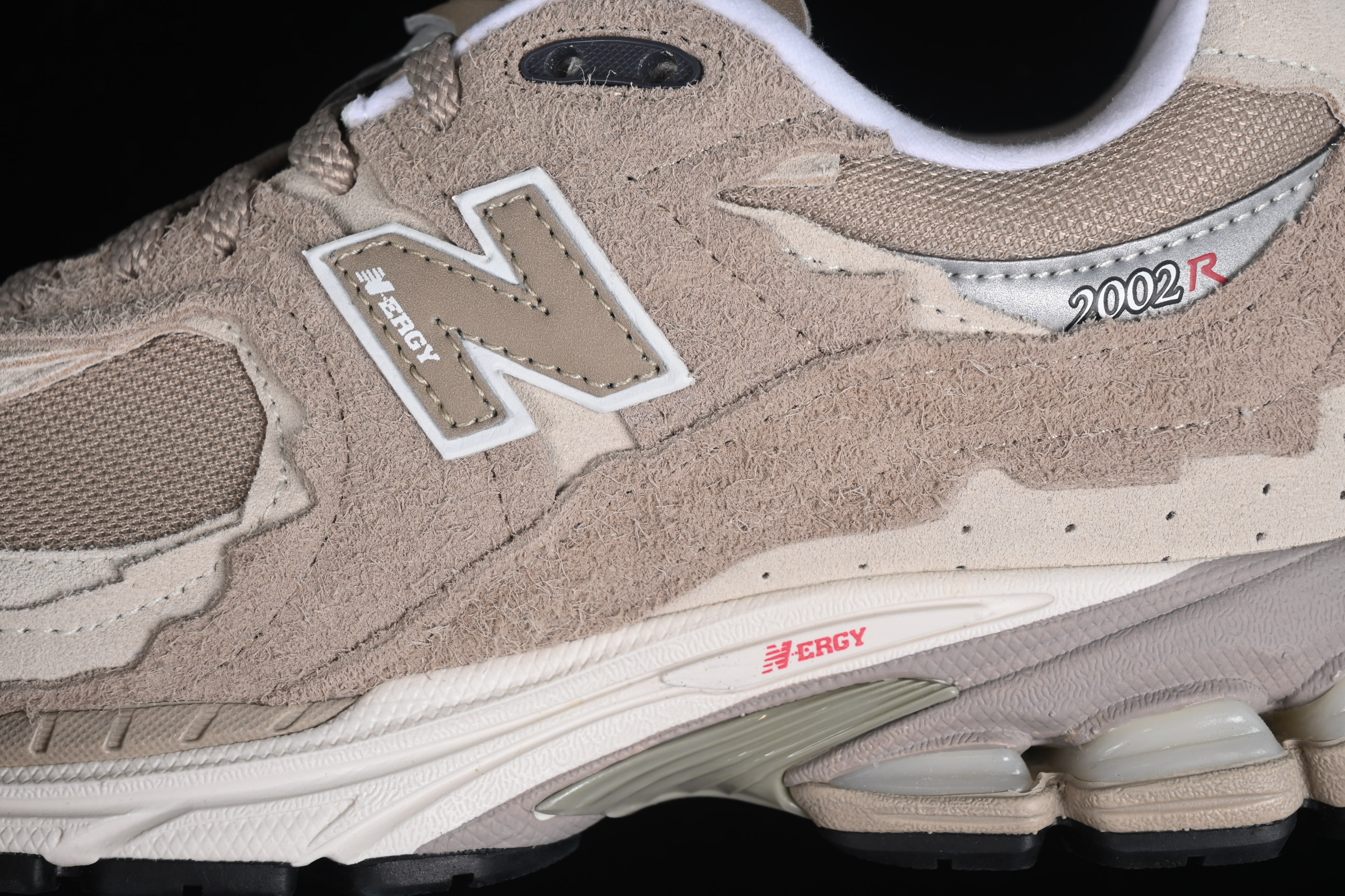 New Balance 2002 Series Retro Casual Running Shoes with Upgraded N-ERGY Cushion - M2002RDL