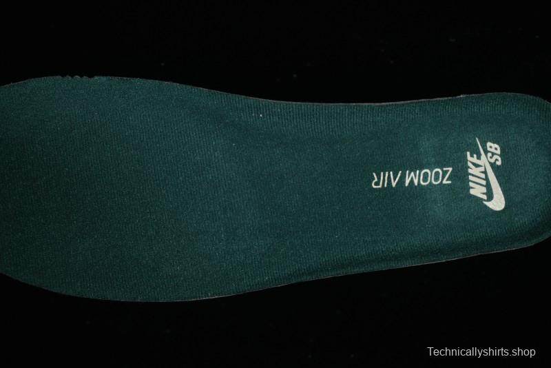 Nike SB Dunk Low "Hyper Royal" Leonardo Teenage Mutant Ninja Turtles Skate Shoes - HF3704-001