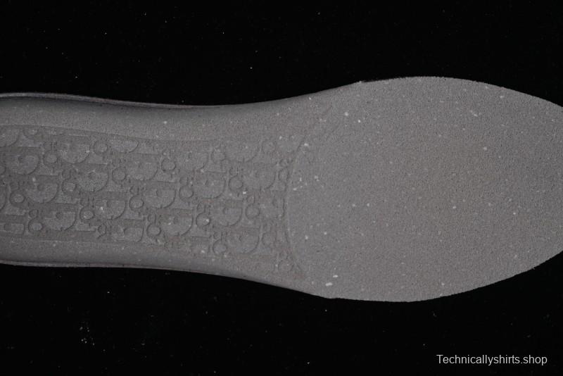 Dior B30 Sneakers with Reflective CD30 Logo and Lightweight Rubber Sole - CD30