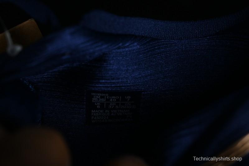 Asics Gel-Kayano 31 Running Shoes with Enhanced Cushioning and Breathable Design - 1011B950-400