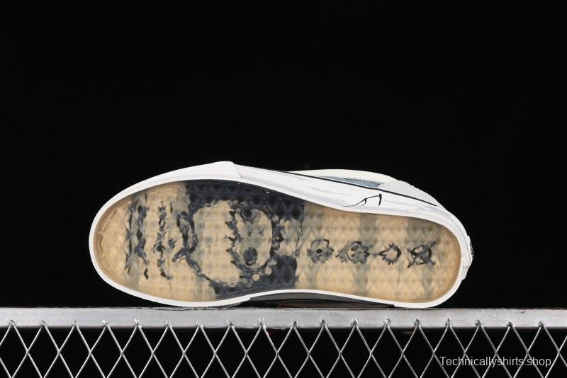 HIRONO Knu Skool Low-Top Casual Sneakers with Denim Graffiti Design - VN0009QCRBL