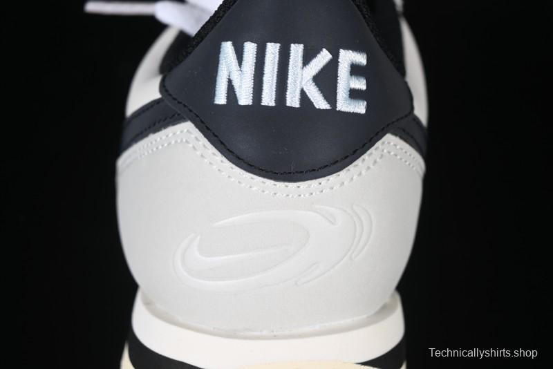 Nike Classic Cortez Leather Retro Running Shoes - FN7650-030