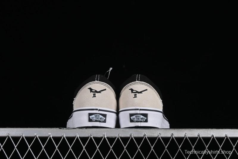 Vans Buzz Old Skool Peace Dove Classic Canvas Patchwork Low-Top Skate Shoes - VN000CR5BPB