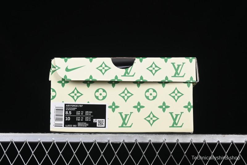 Nike Air Force 1 '07 Mid Casual Sneakers in Green - LL0222-002