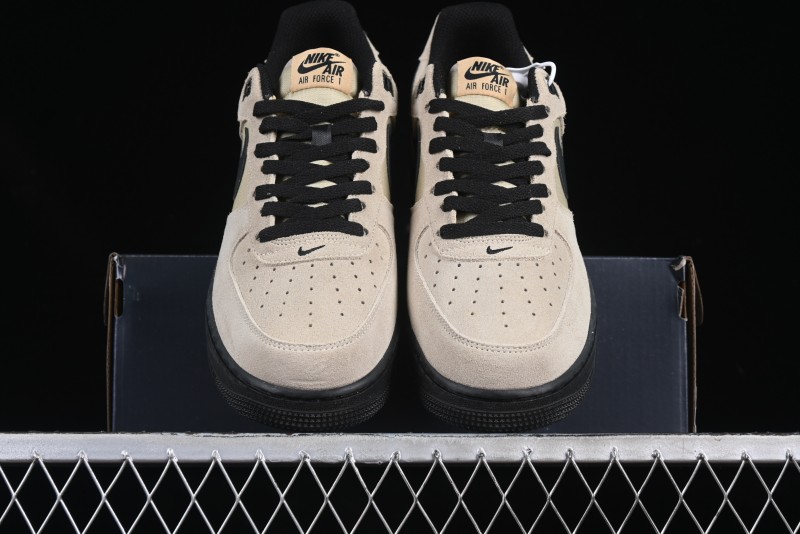 Nike Air Force 1'07 Low Casual Sneakers with Full-Length Air Cushion - HV6526-200