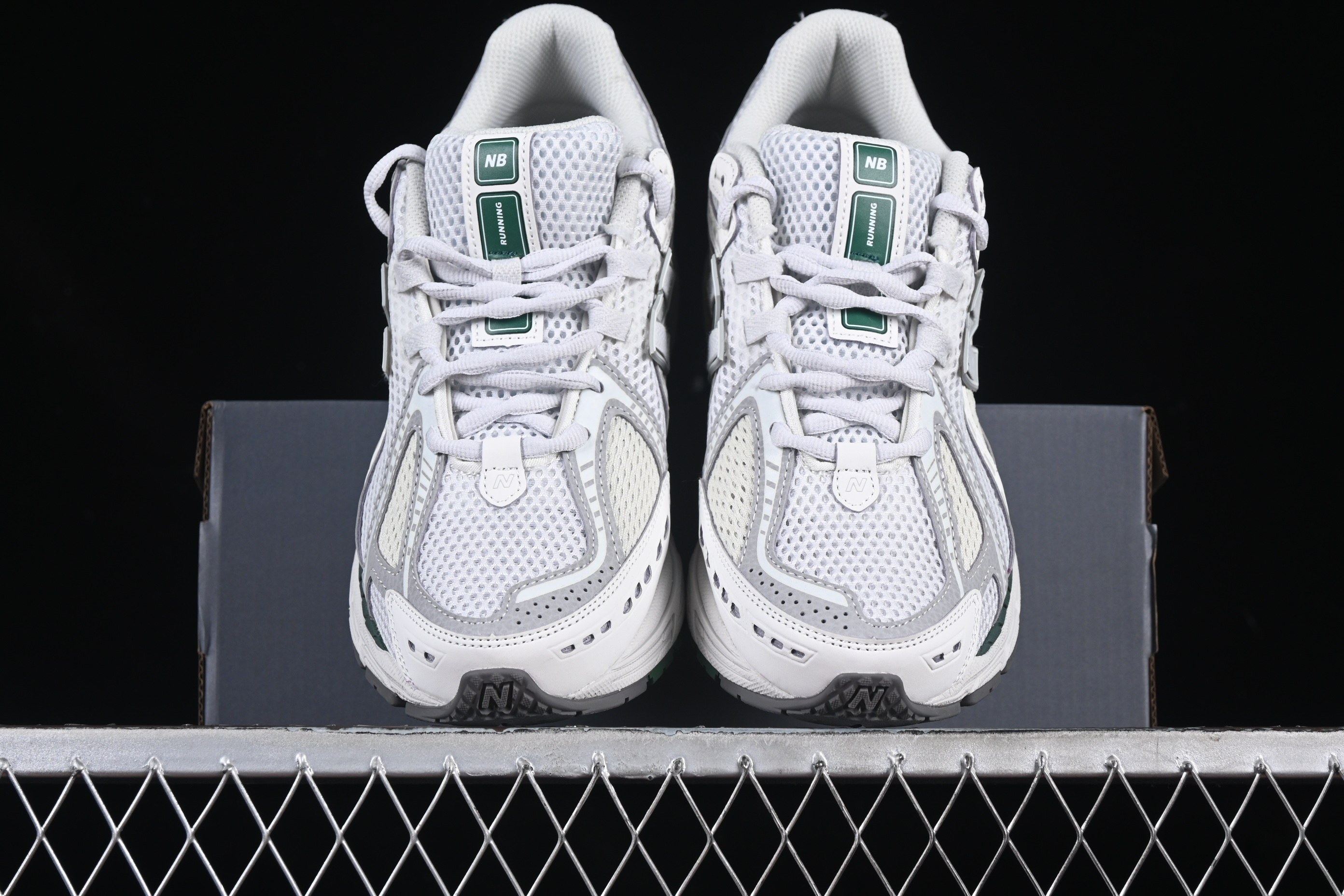 New Balance 1906 Series Retro Dad Style Casual Running Shoes - M1906RGP