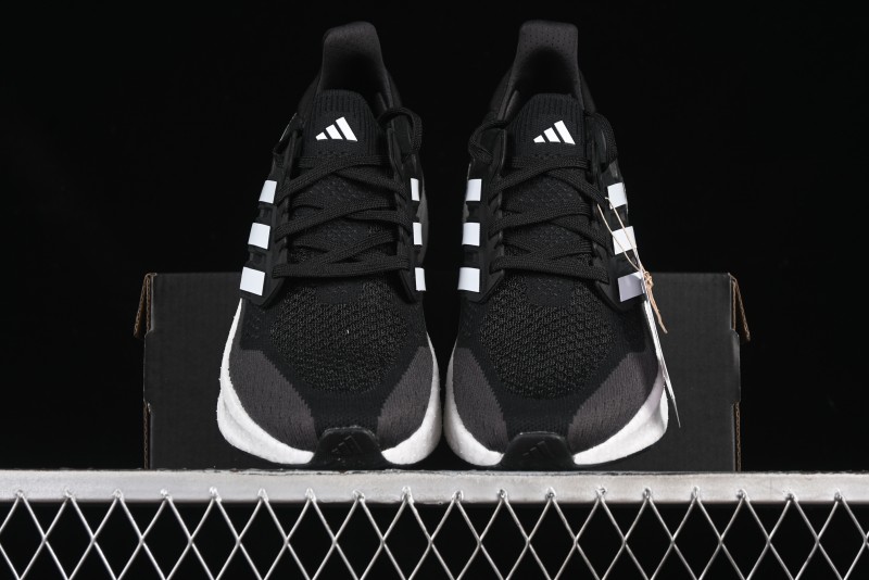 Adidas Ultraboost 5 Casual Running Shoes with Boost Technology - JH9633