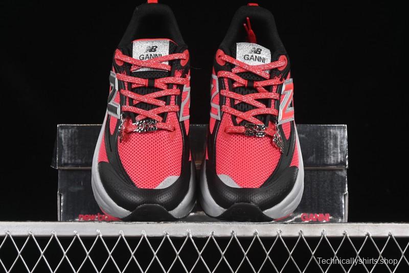 Ganni x New Balance Fresh Foam Trainer UTRNGA Silver Metallic Retro Running Shoes - UTRNGN