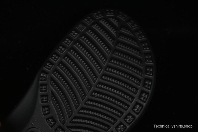 Crocs Classic Clog Two-Way Beach Sandals with Ventilation Holes - B.D4