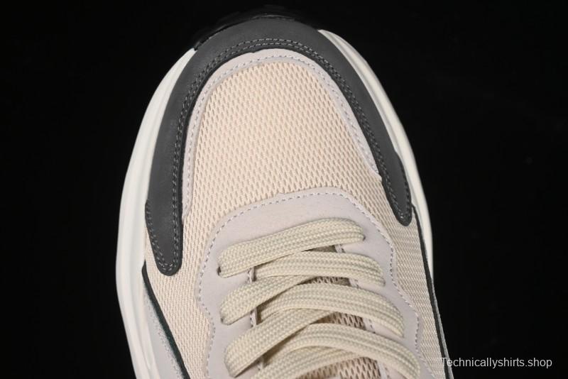 ECCO Chunky Sole Waffle Retro Running Shoes - 63093901002