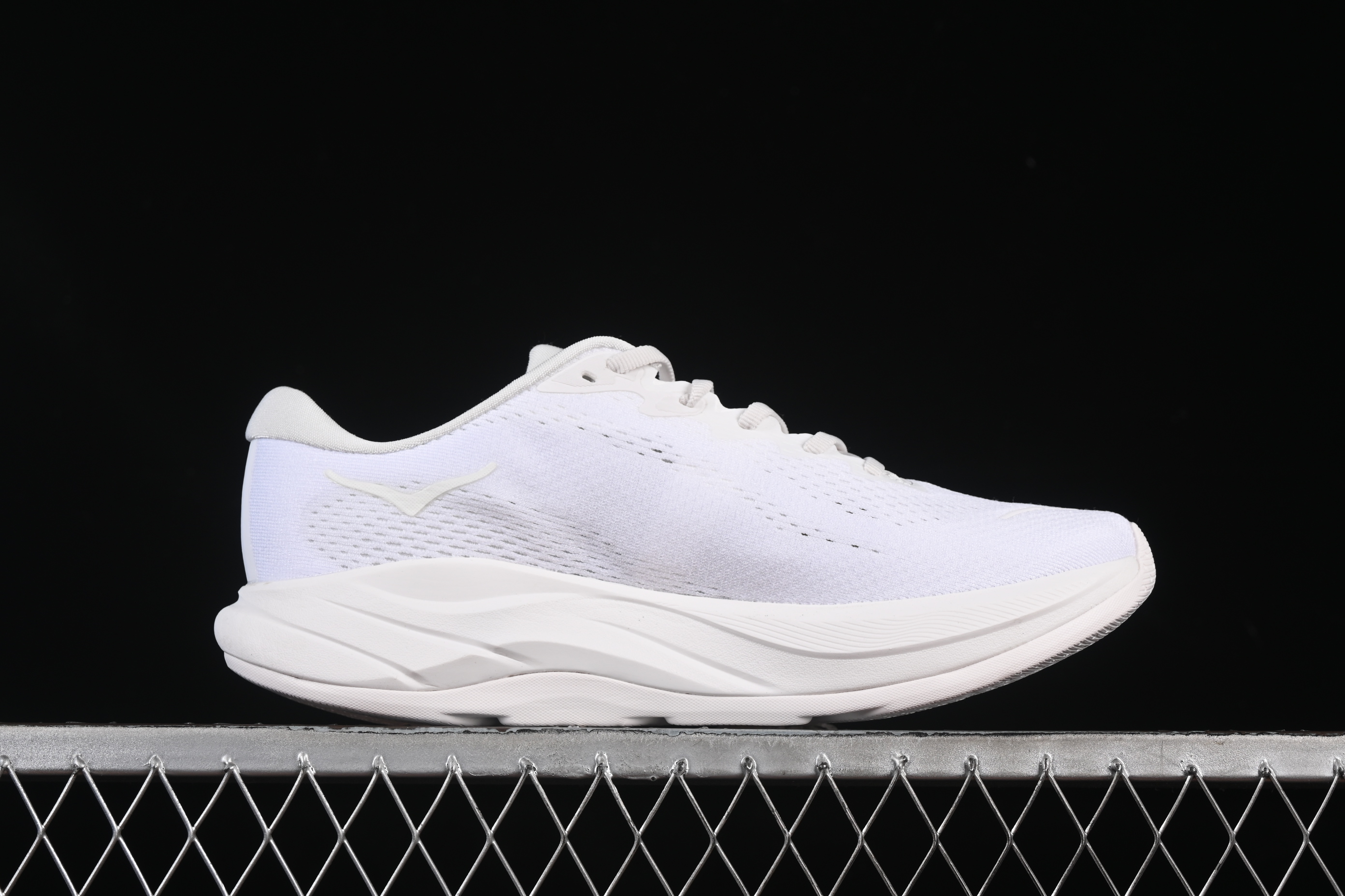 HOKA ONE ONE Rincon 4 Lightweight Breathable Running Shoes - 1155131 WWH