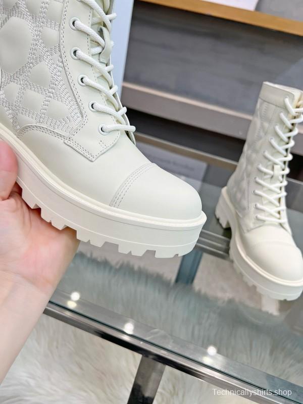 2024 Women Dior white leather boots MJ00430