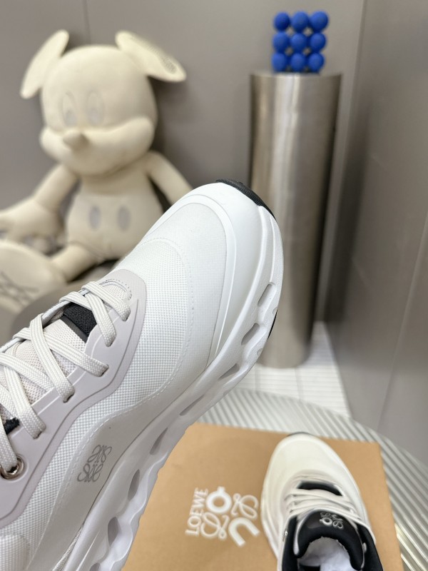 2025 Women Loewe White Black Leather Sneakers