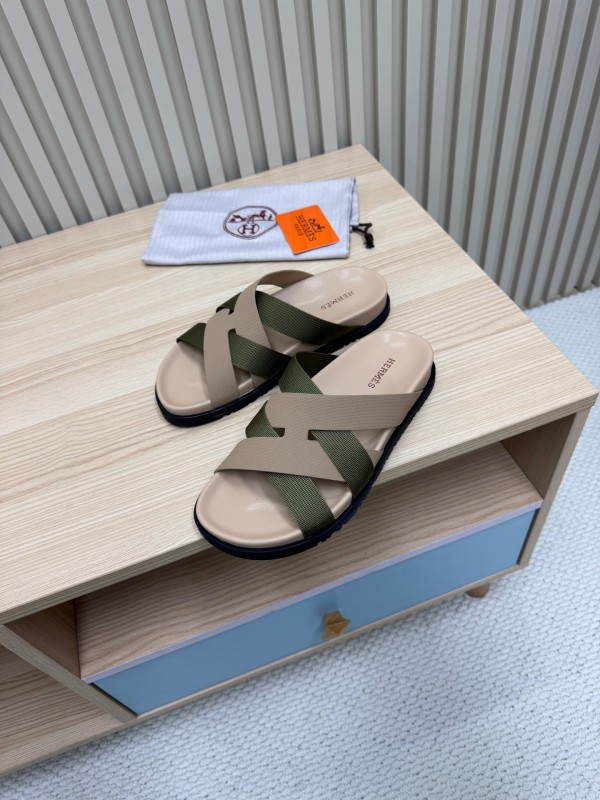 2025 Slippers Hermès Beige Green Rubber Slippers