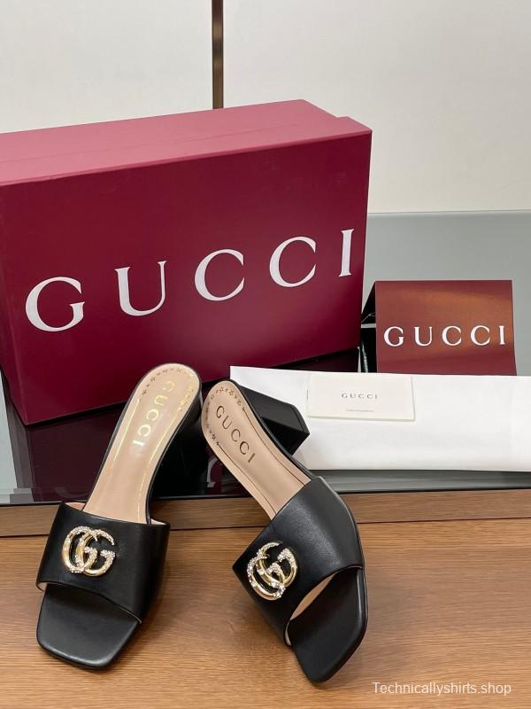 2025 Women Gucci Black Leather Slippers Crystal GG Buckle LY00280