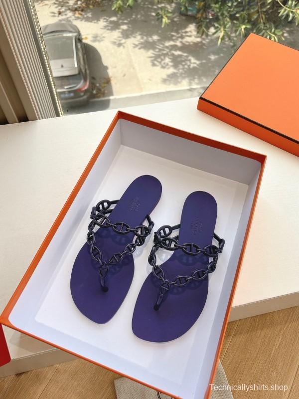 2025 Women Hermès Purple Rubber Chain Thong Sandals LY00360(F)