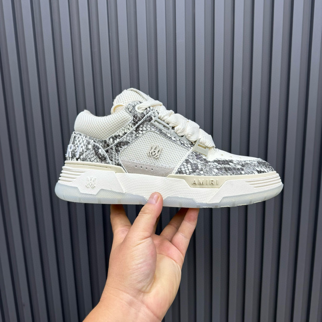 2024 Unisex Amiri Cream Beige Snake Leather Sneakers MJ00360