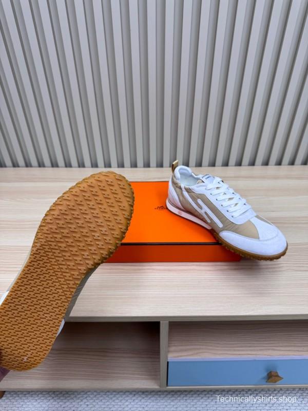 2025 Unisex Hermès White Beige Suede Down Fabric Sneakers Top Version KFY00300