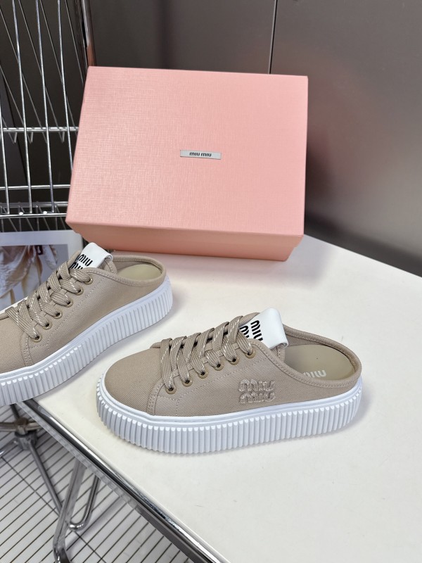 2025 Women Miu Miu Beige Canvas Sneakers LY