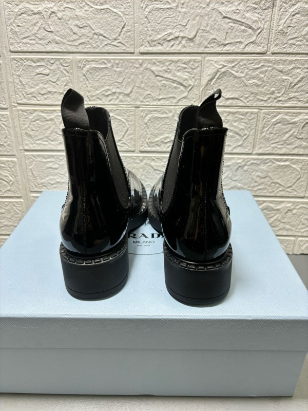 2024 Unisex Prada Black Patent Calf Leather Cowhide Leather Ankle Boots MJ00380