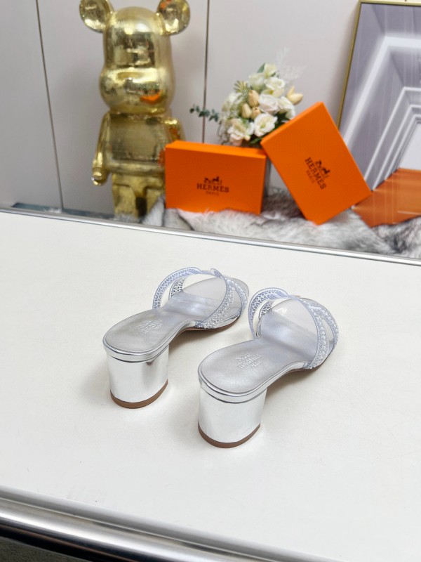 2025 Slippers Hermès Silver Leather Slippers MJ00180/215