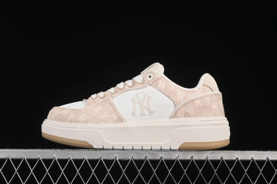 New York Yankees Chunky Liner Embo Monogram Elevated Platform Casual Running Shoes - 3ASXV015N50BGS