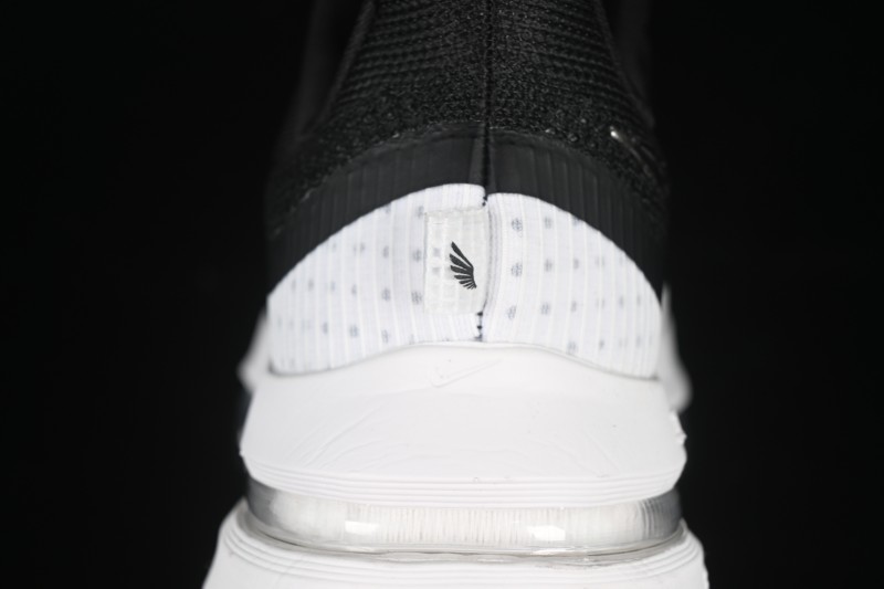 Nike Air Zoom Pegasus Premium Running Shoes with Mesh Upper and Zoom Air Cushion - HQ2592-008