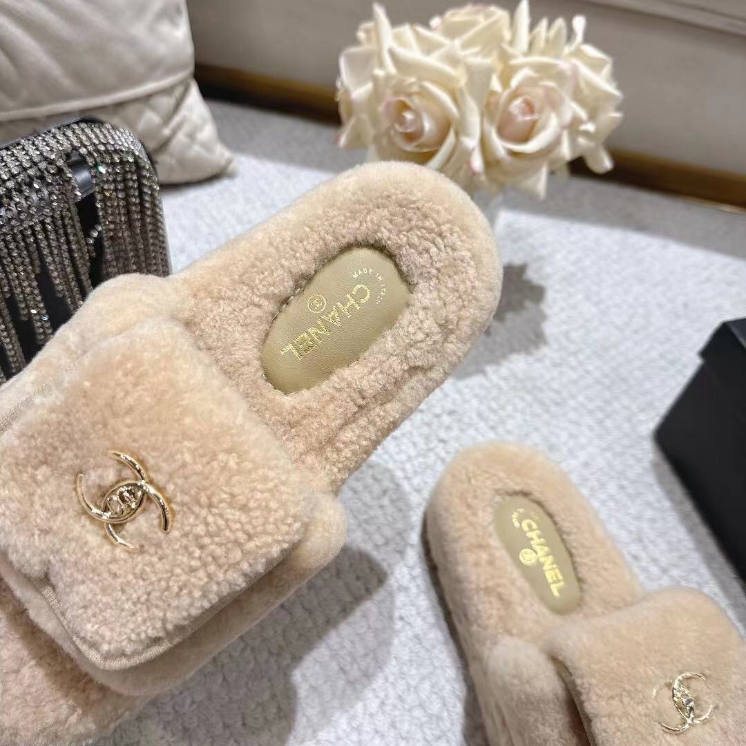 Chanel 2025/SS Slingback Lock Buckle Butterfly Loafers - LY00250