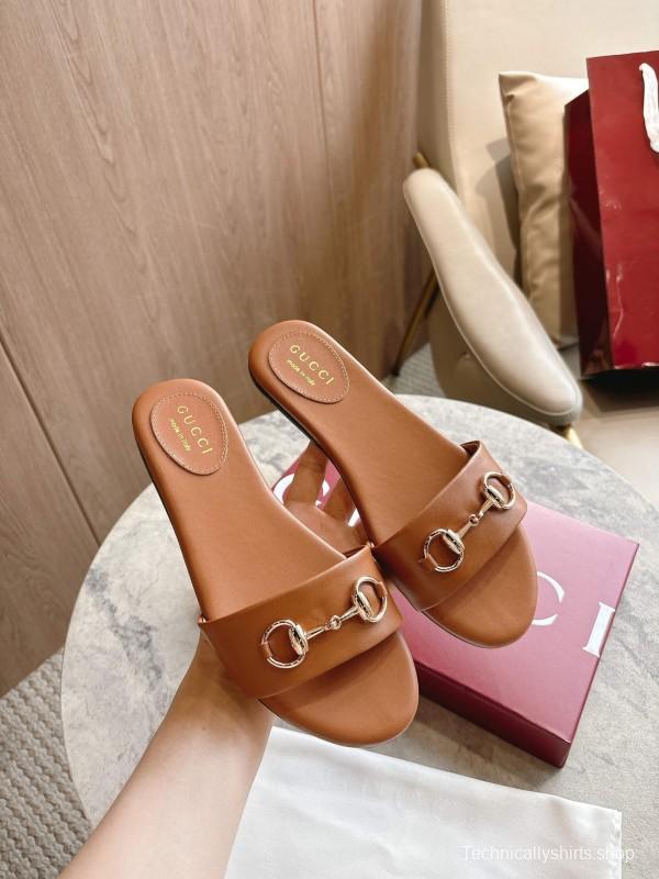 Gucci 8023-3 Leather Sandals with Light Gold Horsebit Detail