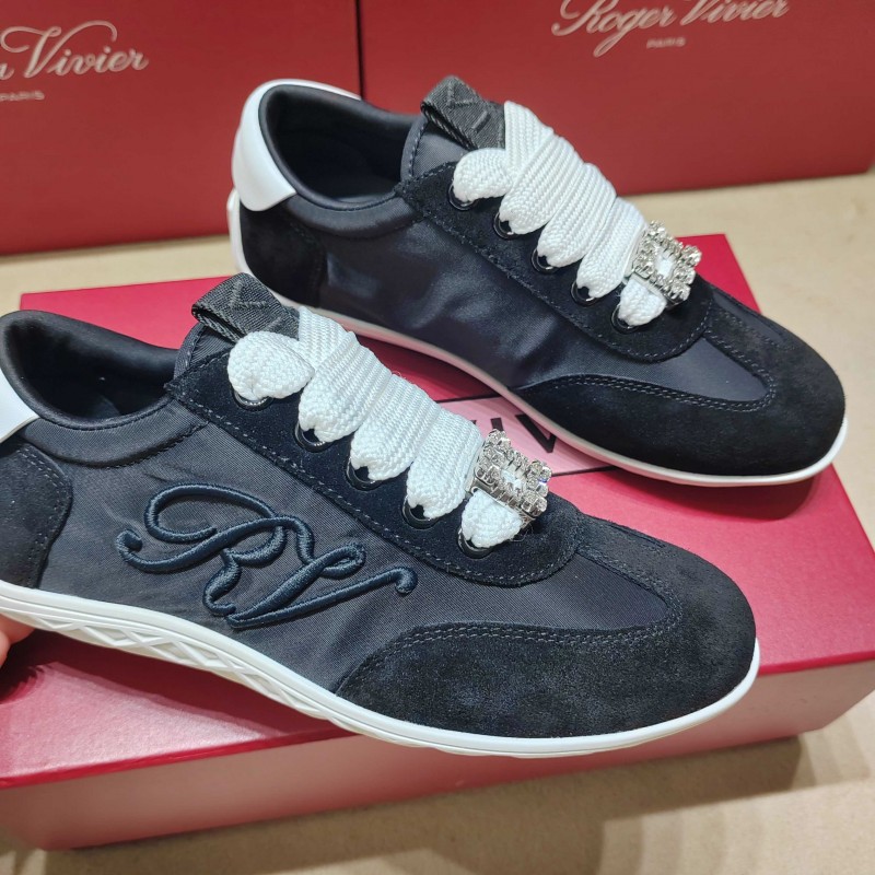 Roger Vivier SS25 Casual Trainer Sneakers - L Y00300