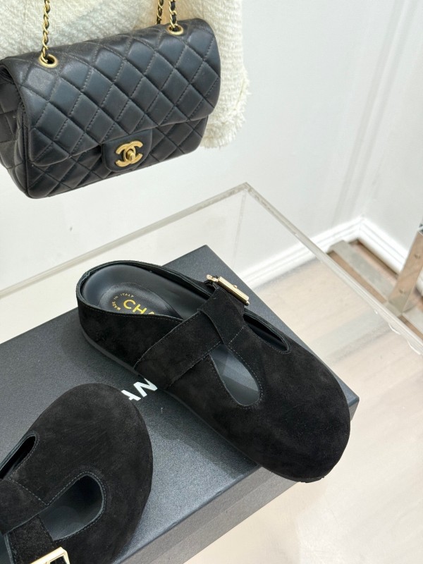 Chanel 2025 SS Minimalist Retro Birkenstock Sandals Half-Slip - KFY00280