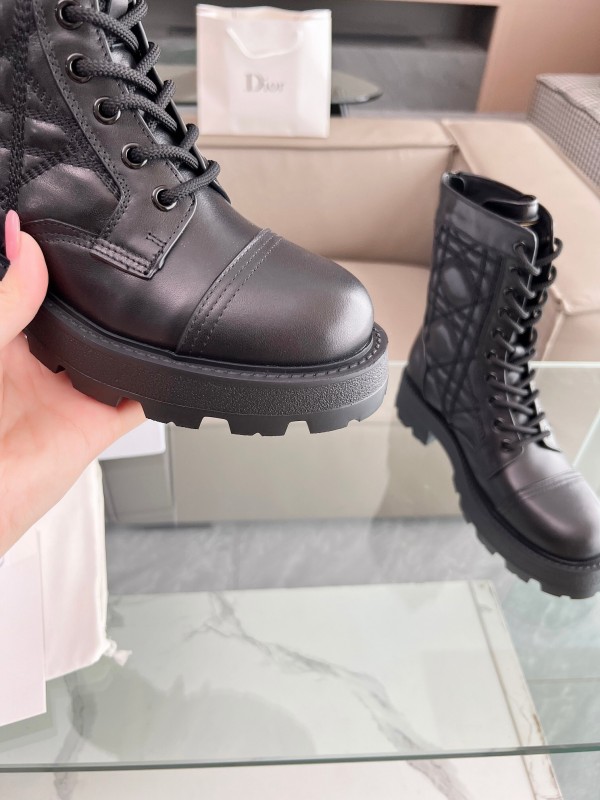 Dior 2025/SS Fall Winter Studded Boots - LY00370