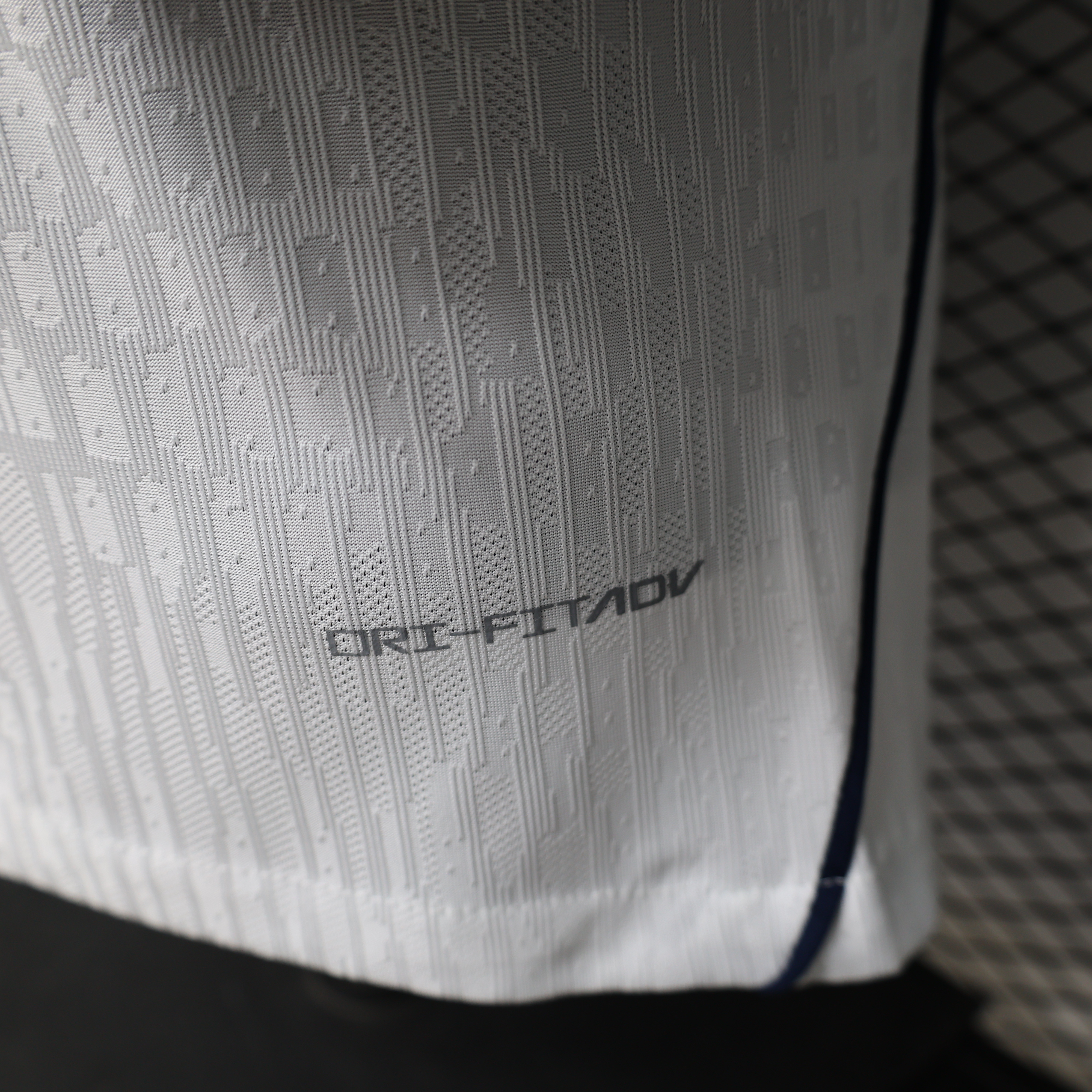 Player Version 26/27 Paris Saint-Germain Away  White & Navy/Red Stripe Special Edition Jersey