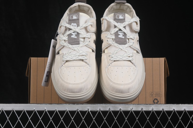 NY MLB Chunky Liner Mask Platform Lifestyle Shoes New York Yankees - 3ASDCL26350SAS