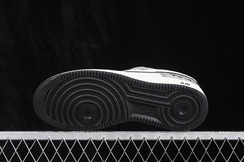 Nike Air Force 1 '07 Low Basketball Shoes with Full-Length Air Cushion - RD1988-001