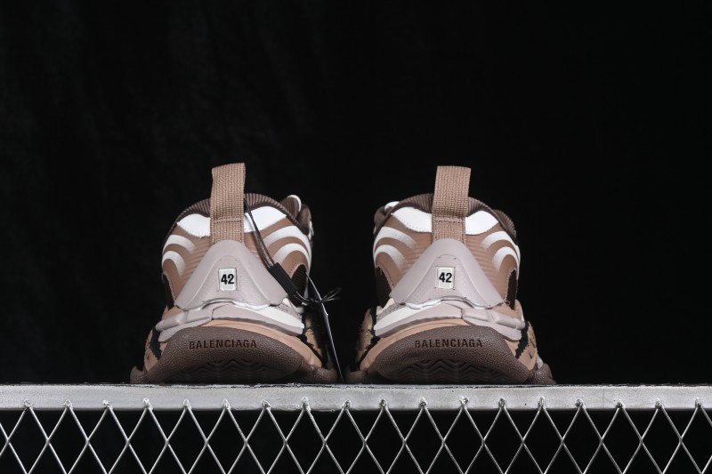 Balenciaga Triple S 2 Retro Running Shoes with Chunky Sole Design - WTRS22290