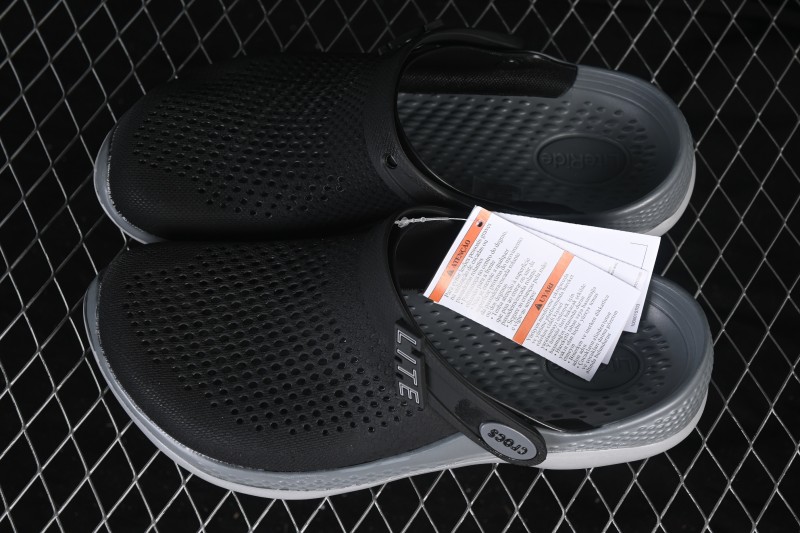 Crocs LiteRide 360 Clog Round-Toe Clog Shoes