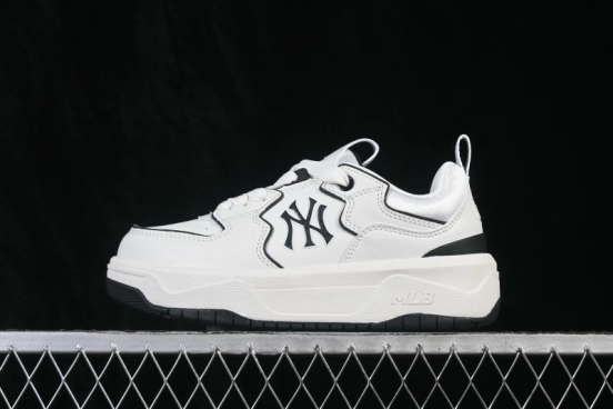 New York MLB Chunky Curve Runner Enamel New York Yankees Thick Sole Casual Running Shoes - 3ASXM096N50WHS