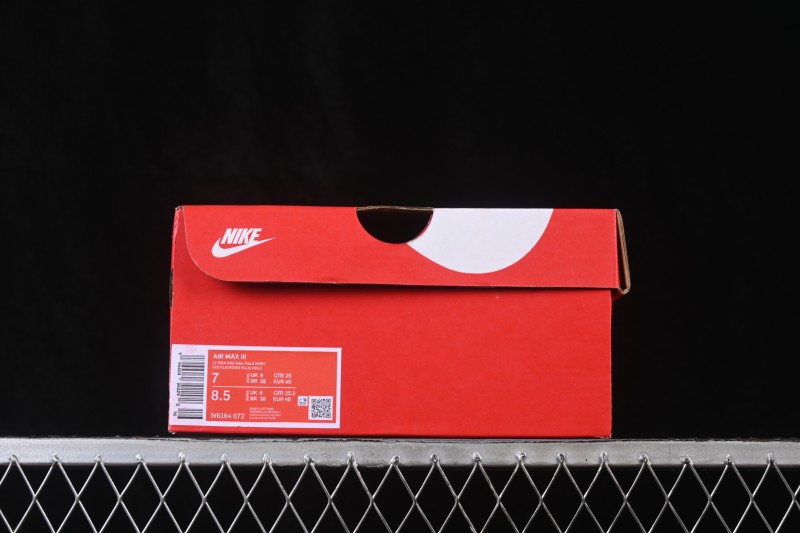 Nike Air Max 90 Retro Running Shoes with Air Cushion - IV6164-072