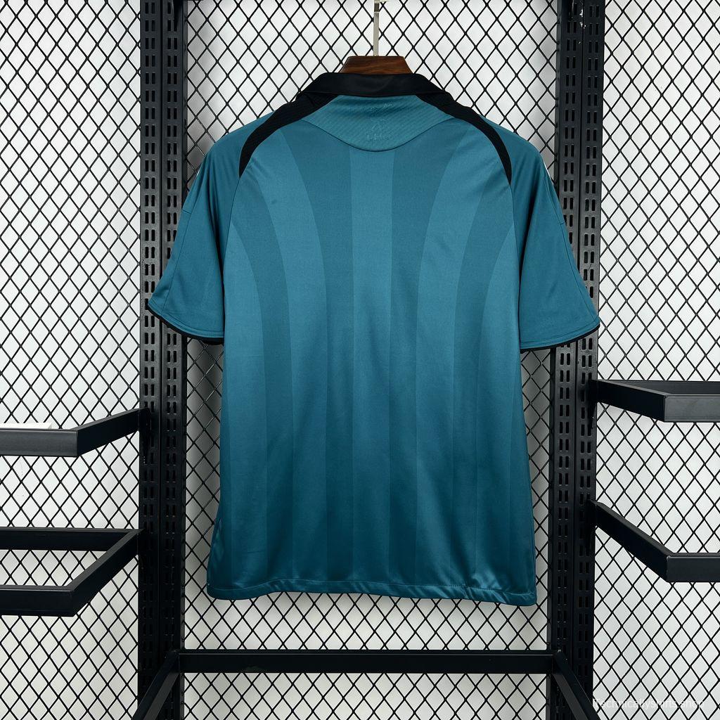 2008/09 Retro Liverpool Third Jersey