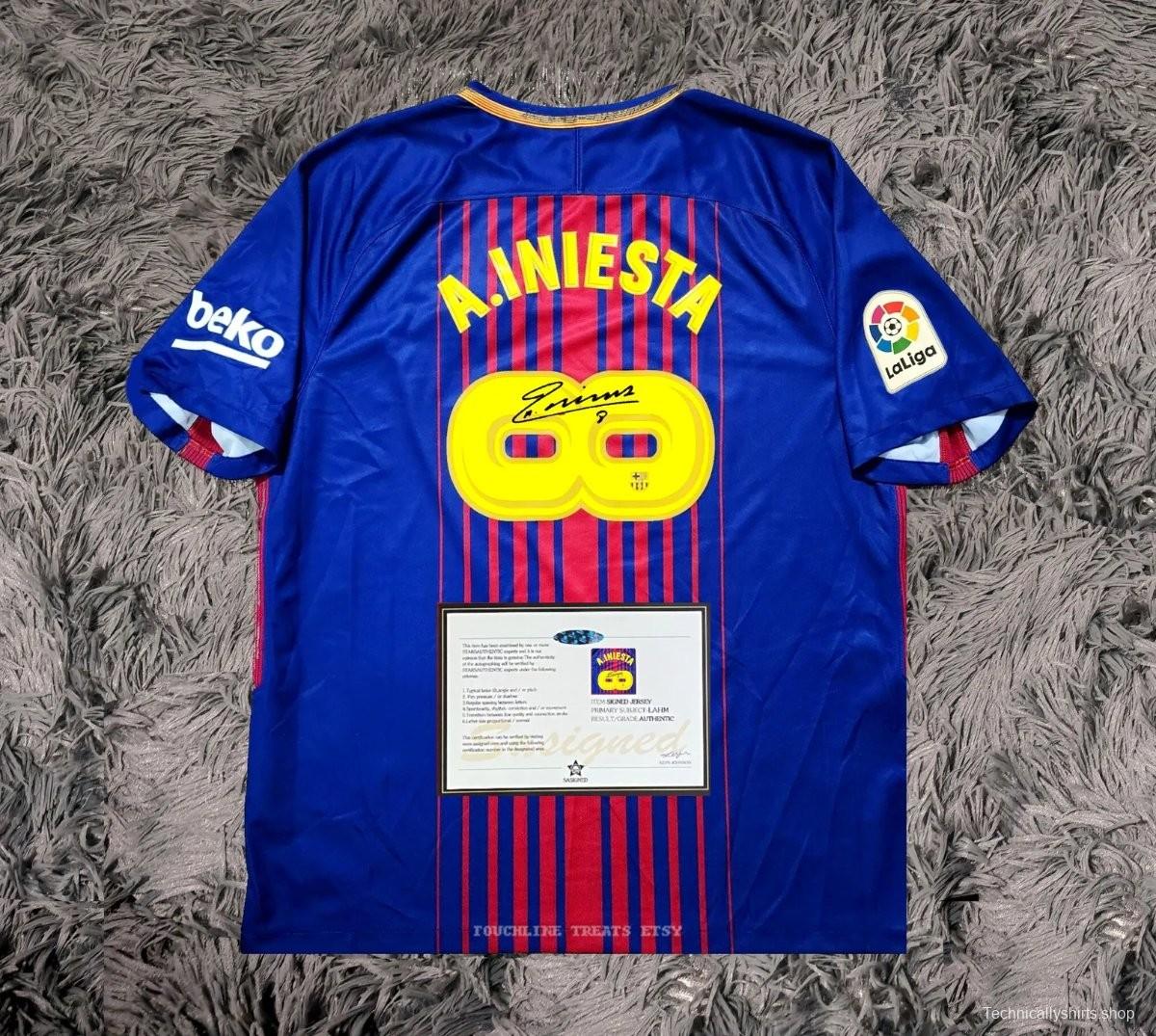 Iniesta 17/18 Signed Infinity