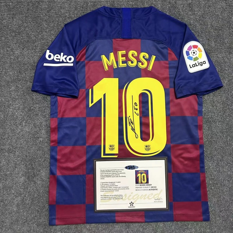 Barcelona 19/20 Messi Signature Shirt + COA