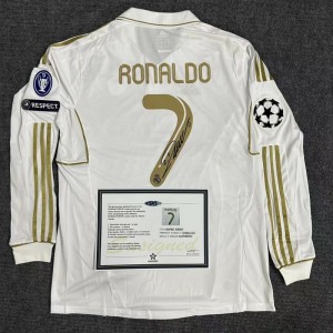 Real Madrid Ronaldo Long sleeves 11/12 Signature